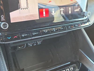 2024 Jeep Grand Wagoneer L BASE