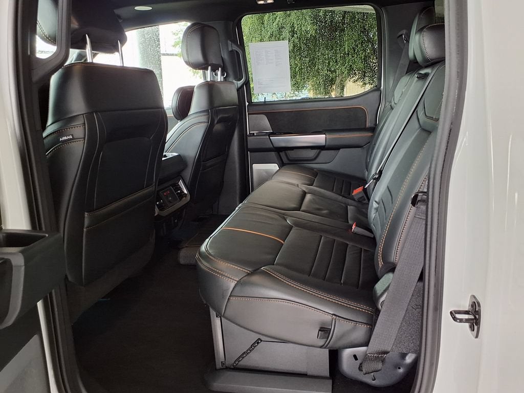 2024 Ford Super Duty F-350 SRW XL