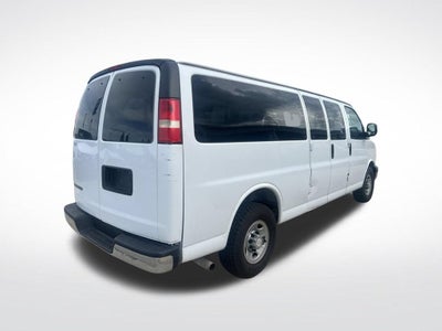 2017 Chevrolet Express Passenger 3500 LT