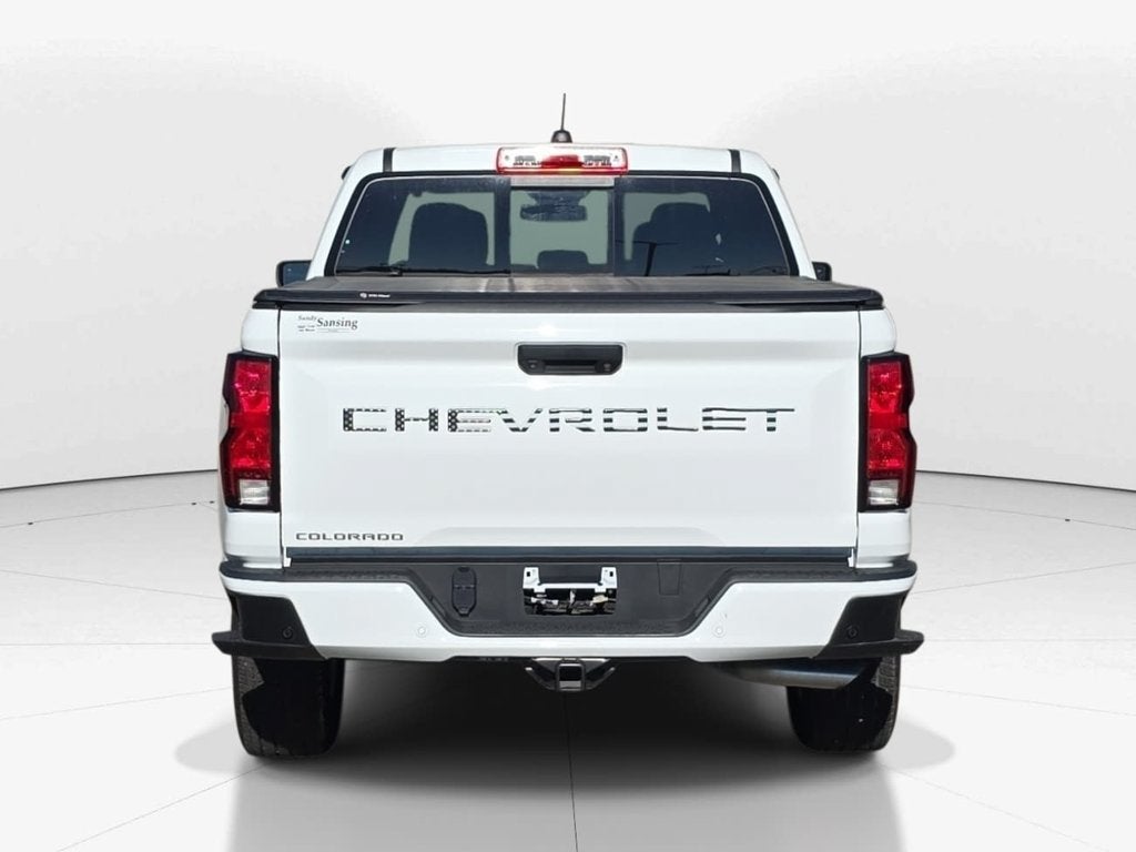 2025 Chevrolet Colorado WT/LT