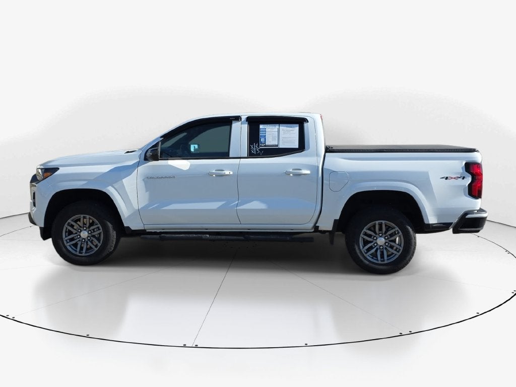 2025 Chevrolet Colorado WT/LT