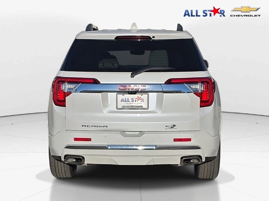2021 GMC Acadia Denali