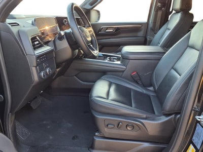 2025 Chevrolet Suburban LT