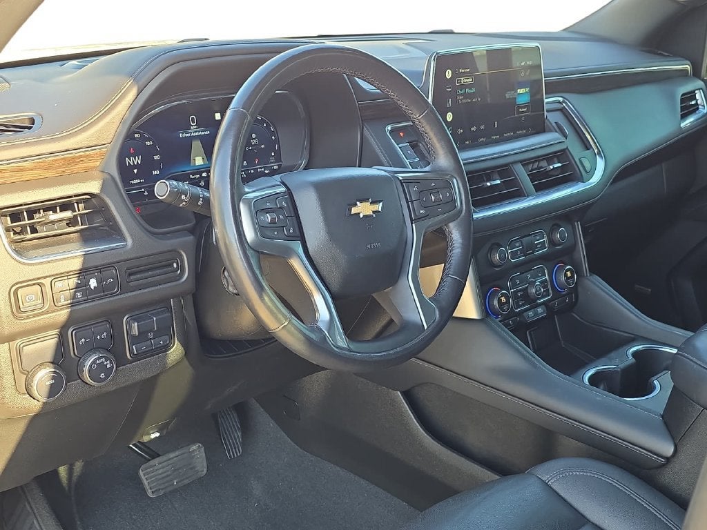 2022 Chevrolet Suburban LT