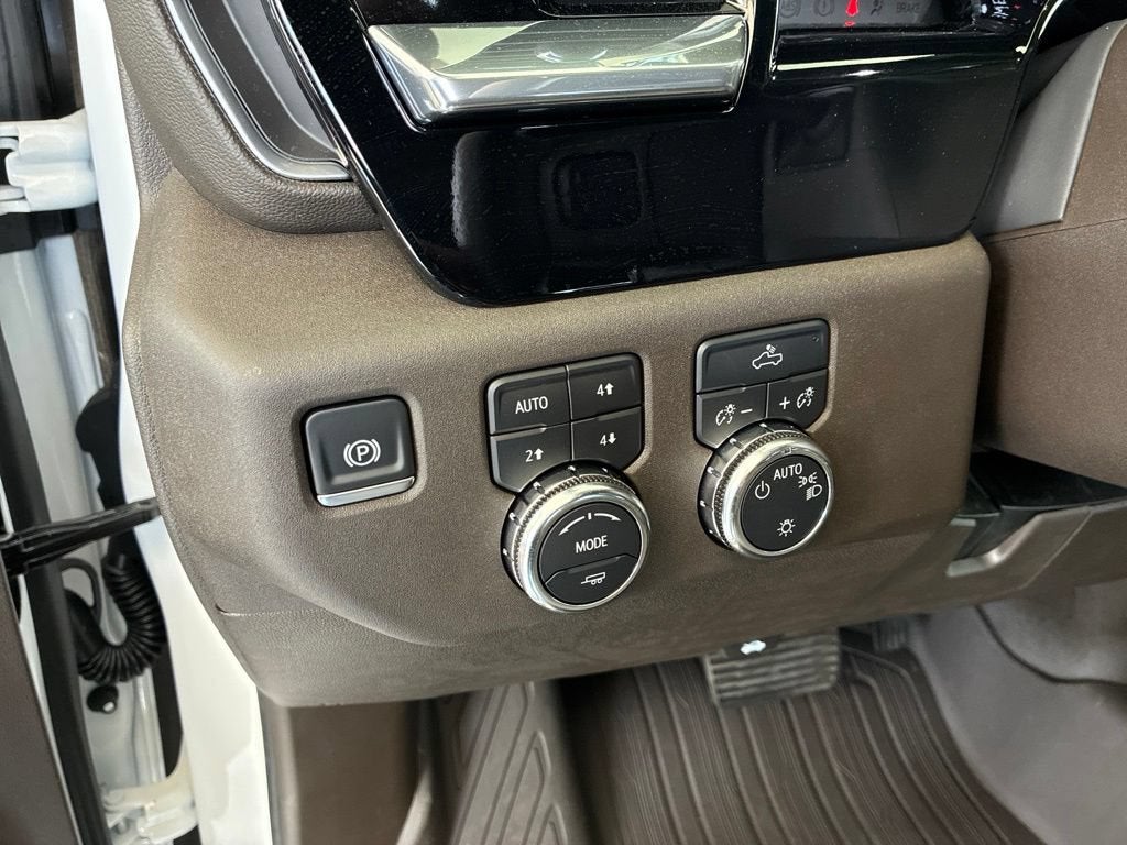 2025 GMC Sierra 1500 SLE