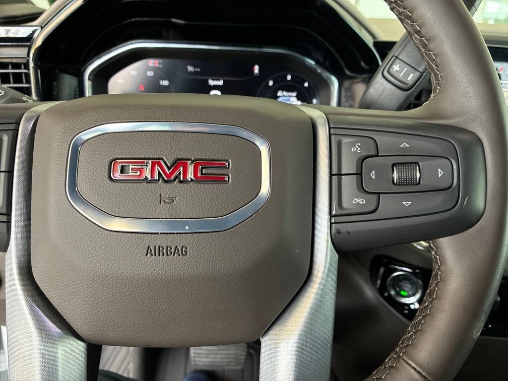 2025 GMC Sierra 1500 SLE