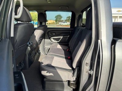 2024 Nissan Titan SV