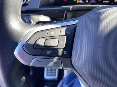 2024 Volkswagen Atlas Cross Sport 2.0T SEL R-Line