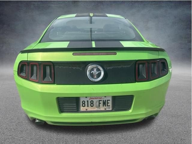 2014 Ford Mustang V6