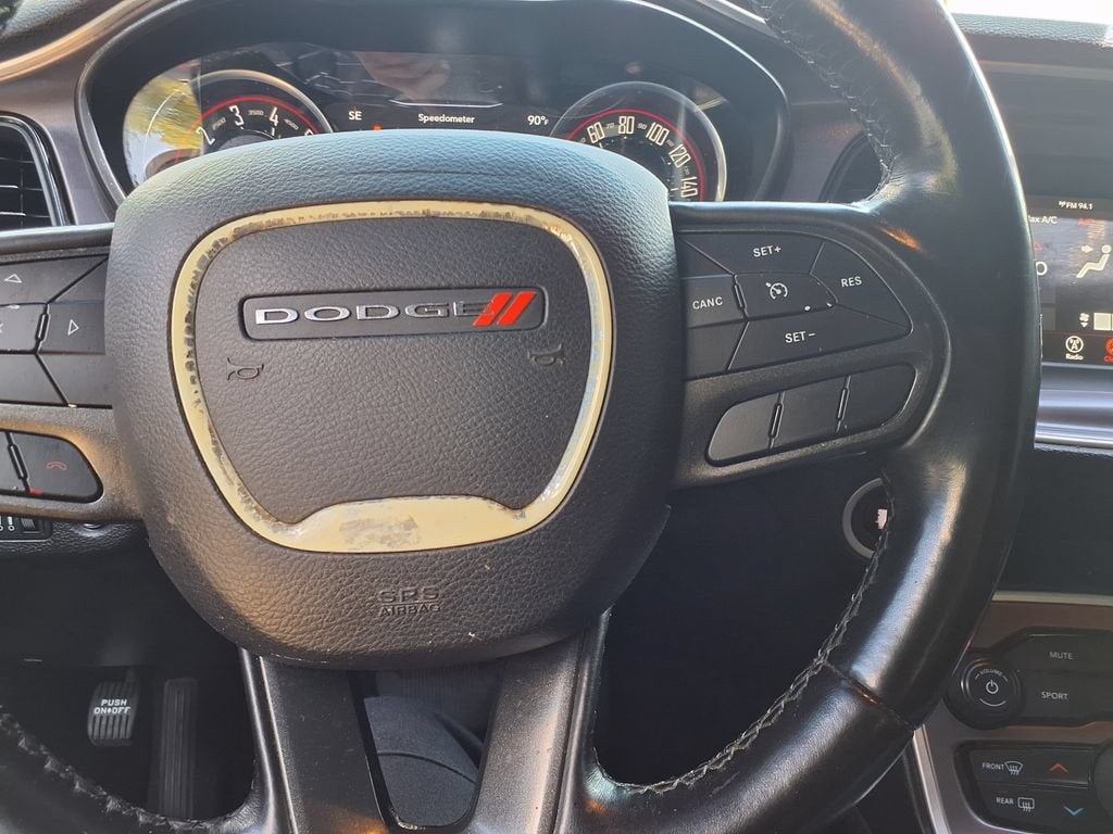 2021 Dodge Challenger SXT