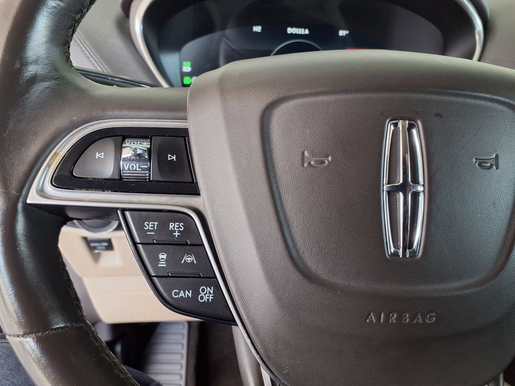 2020 Lincoln Nautilus Reserve