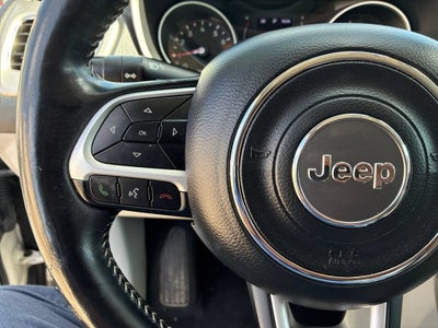 2019 Jeep Compass Latitude w/Sun/Wheel Pkg