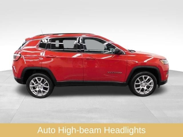 2023 Jeep Compass Latitude Lux