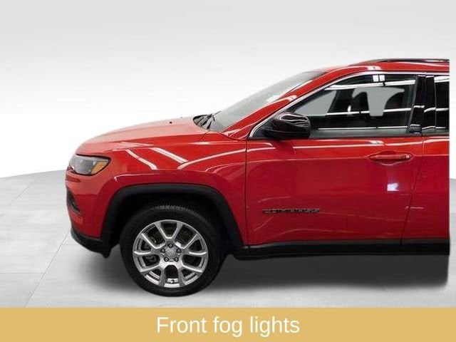 2023 Jeep Compass Latitude Lux