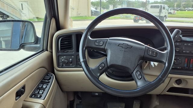 2005 Chevrolet Avalanche LS