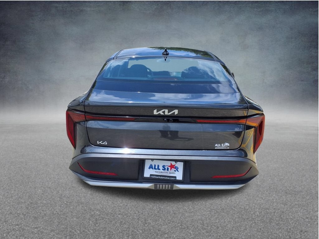 2025 Kia K4 LXS