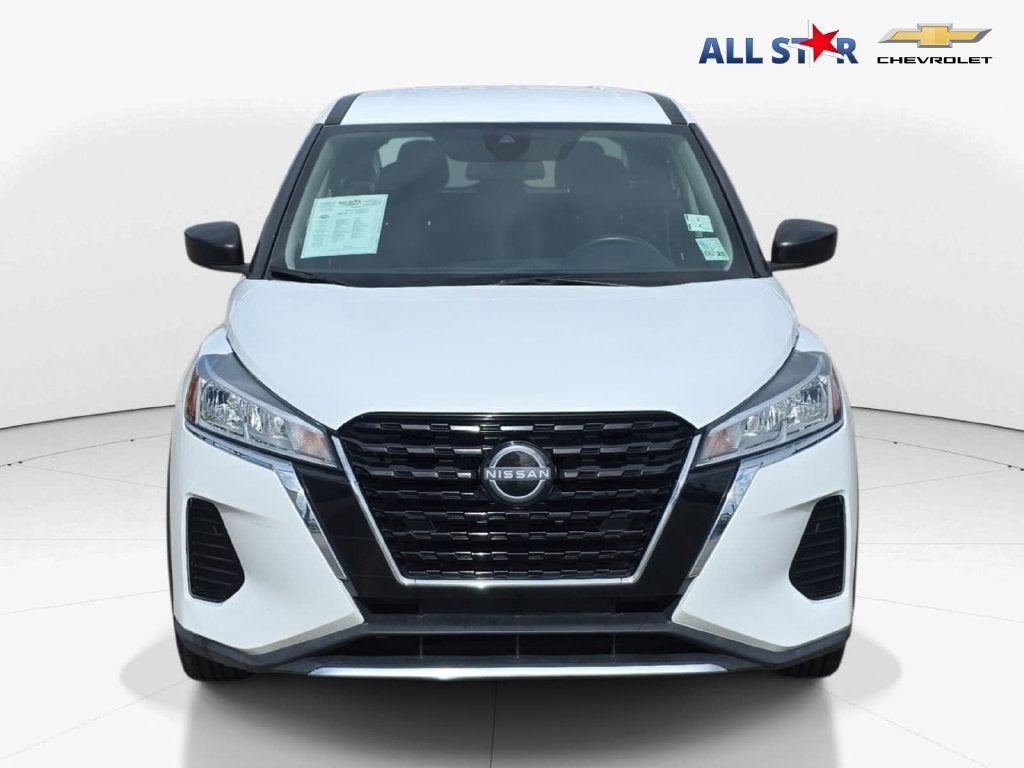 2023 Nissan Kicks S