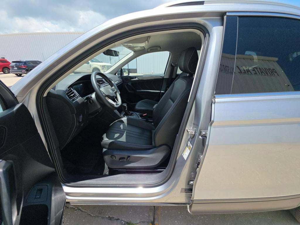 2024 Volkswagen Tiguan SE