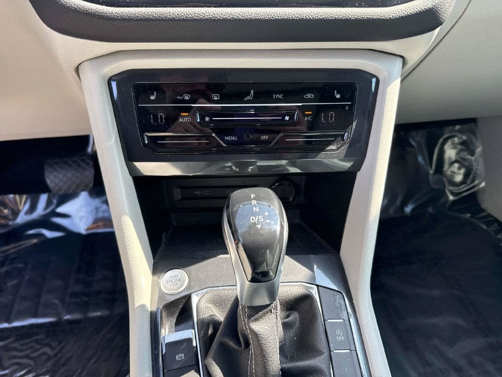 2022 Volkswagen Tiguan SE