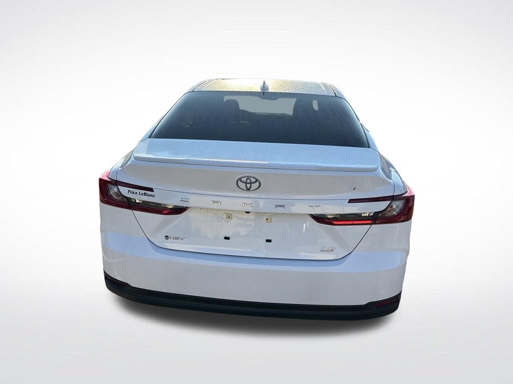 2025 Toyota Camry LE