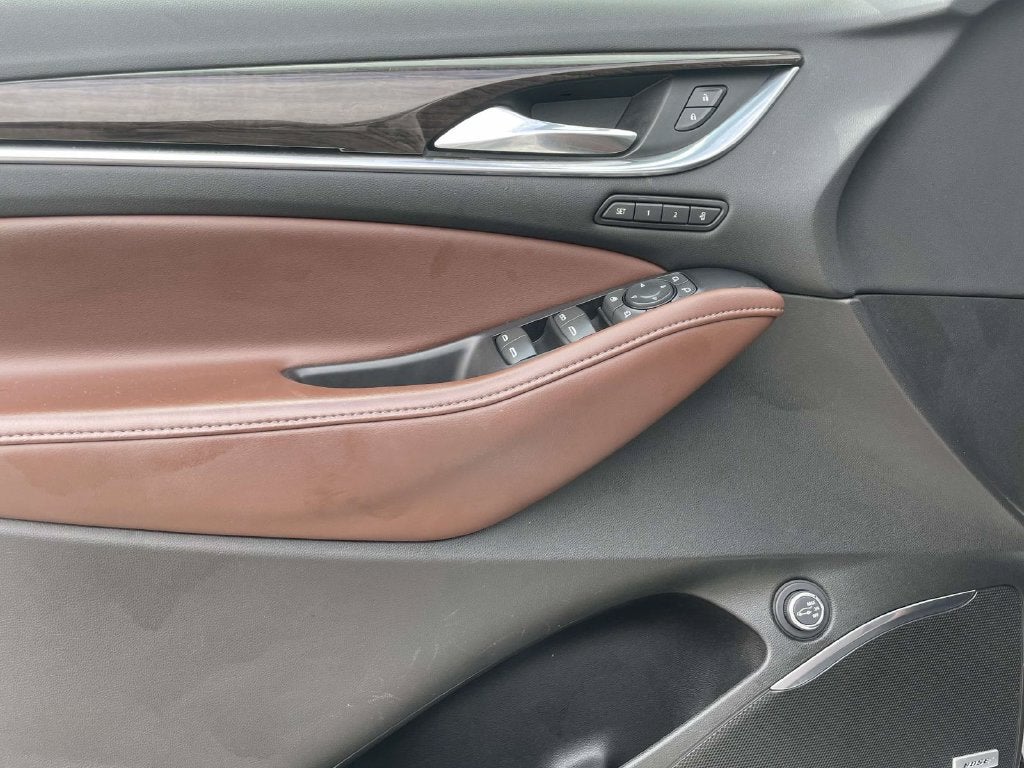 2021 Buick Enclave Avenir