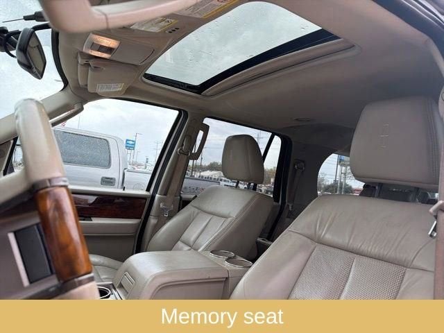 2012 Lincoln Navigator NA