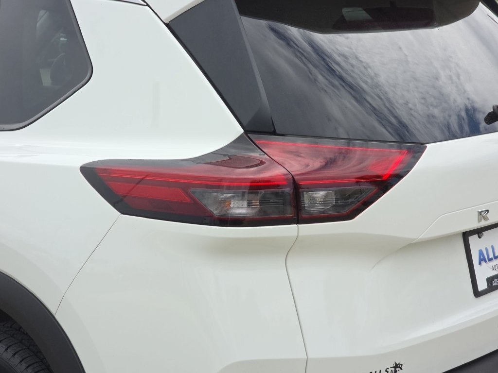 2022 Nissan Rogue S