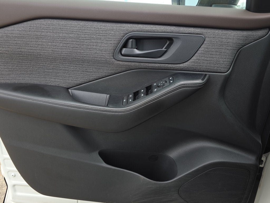 2022 Nissan Rogue S