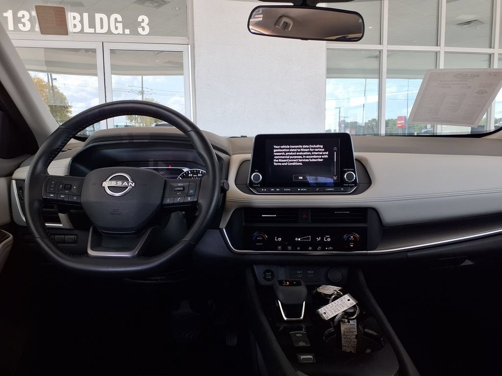 2025 Nissan Rogue SV