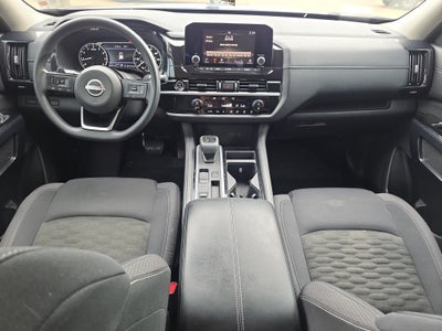 2022 Nissan Pathfinder S