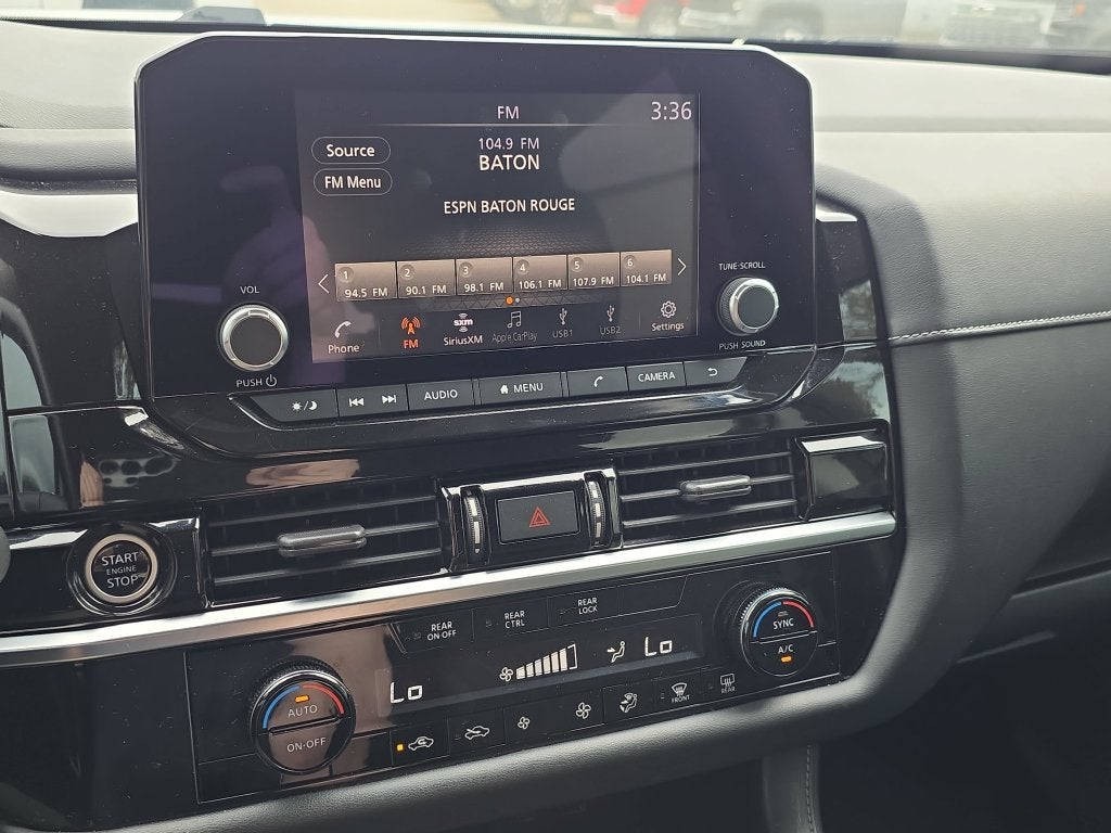 2022 Nissan Pathfinder S