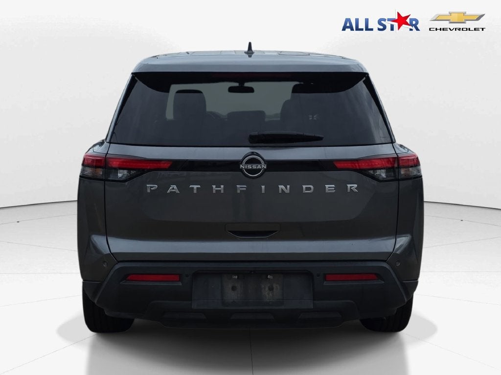 2022 Nissan Pathfinder S