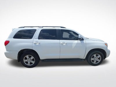 2017 Toyota Sequoia SR5