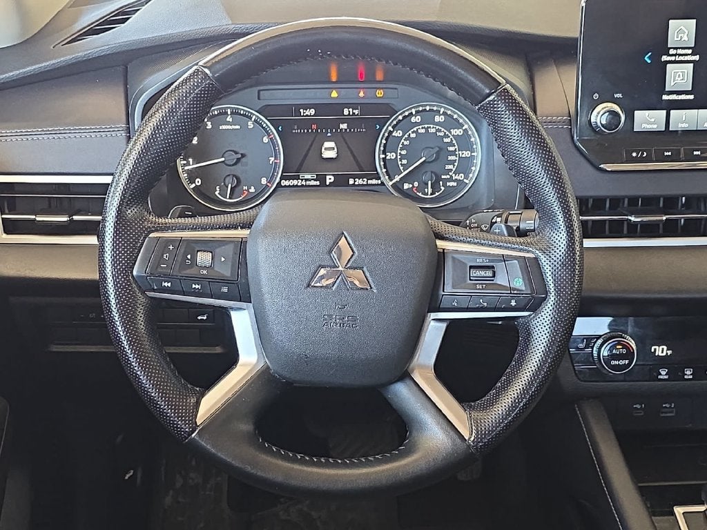2024 Mitsubishi Outlander SE
