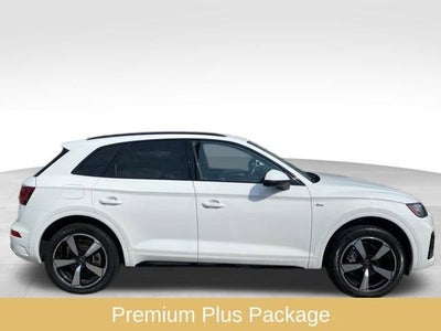 2023 Audi Q5 S line Premium Plus