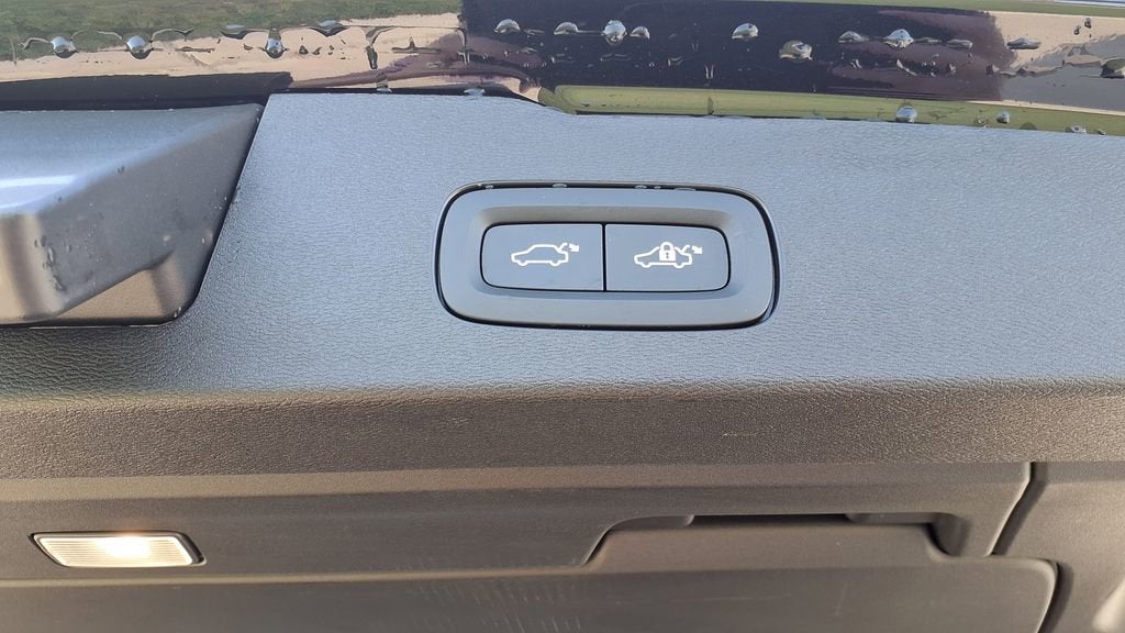 2025 Volvo V60 Cross Country Plus