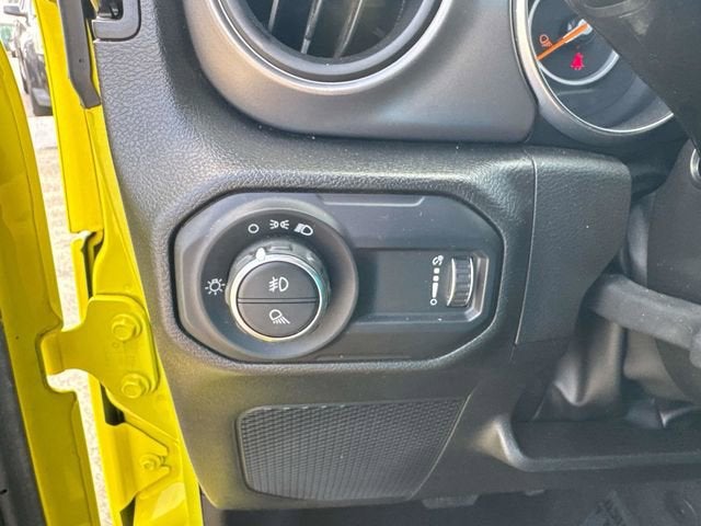 2023 Jeep Gladiator Sport