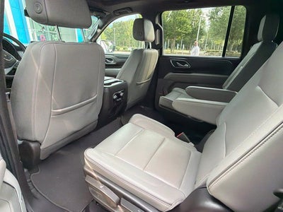 2023 GMC Yukon XL SLT