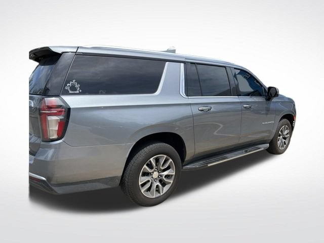 2022 Chevrolet Suburban LT