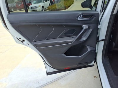 2023 Volkswagen Tiguan SE
