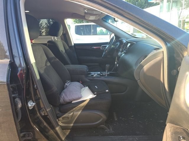 2016 Nissan Pathfinder S