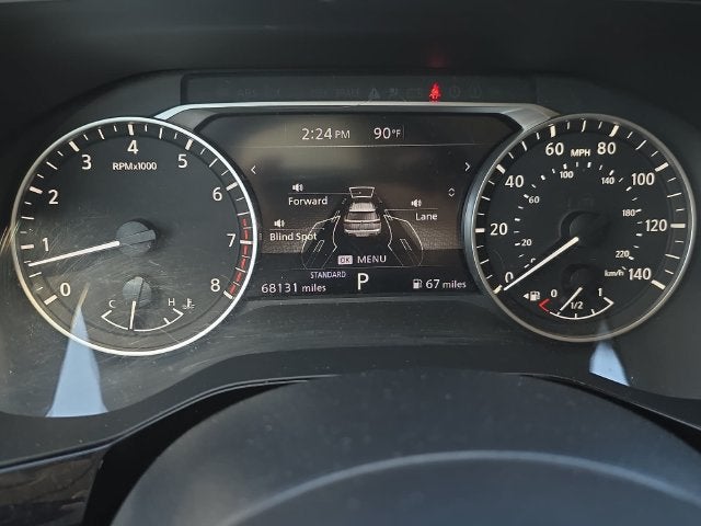 2024 Nissan Pathfinder SV