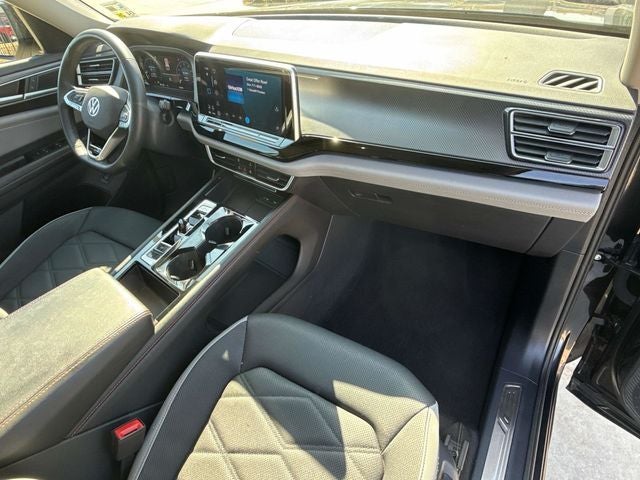 2024 Volkswagen Atlas 2.0T Peak Edition SE w/Technology