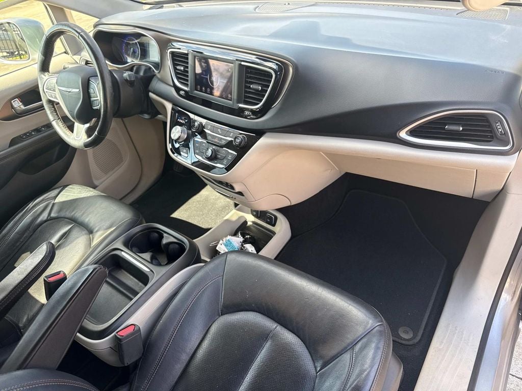 2019 Chrysler Pacifica Touring L