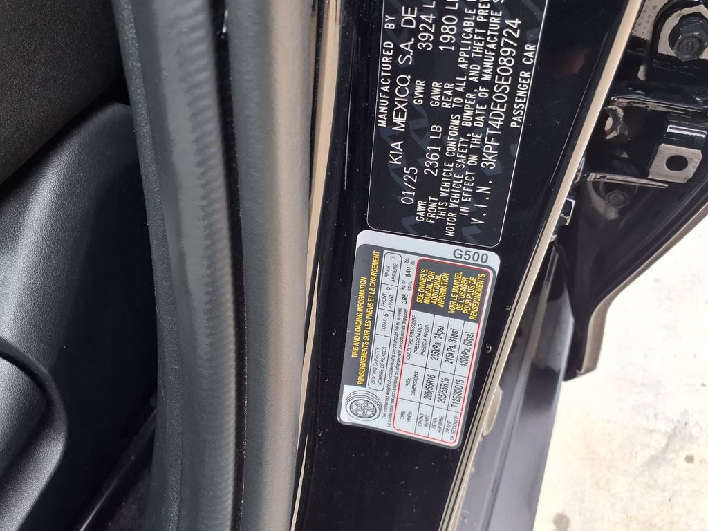 2025 Kia K4 LXS