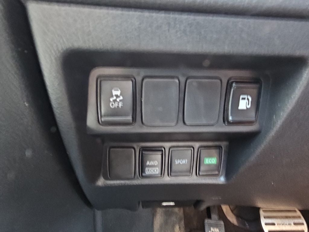 2018 Nissan Rogue S