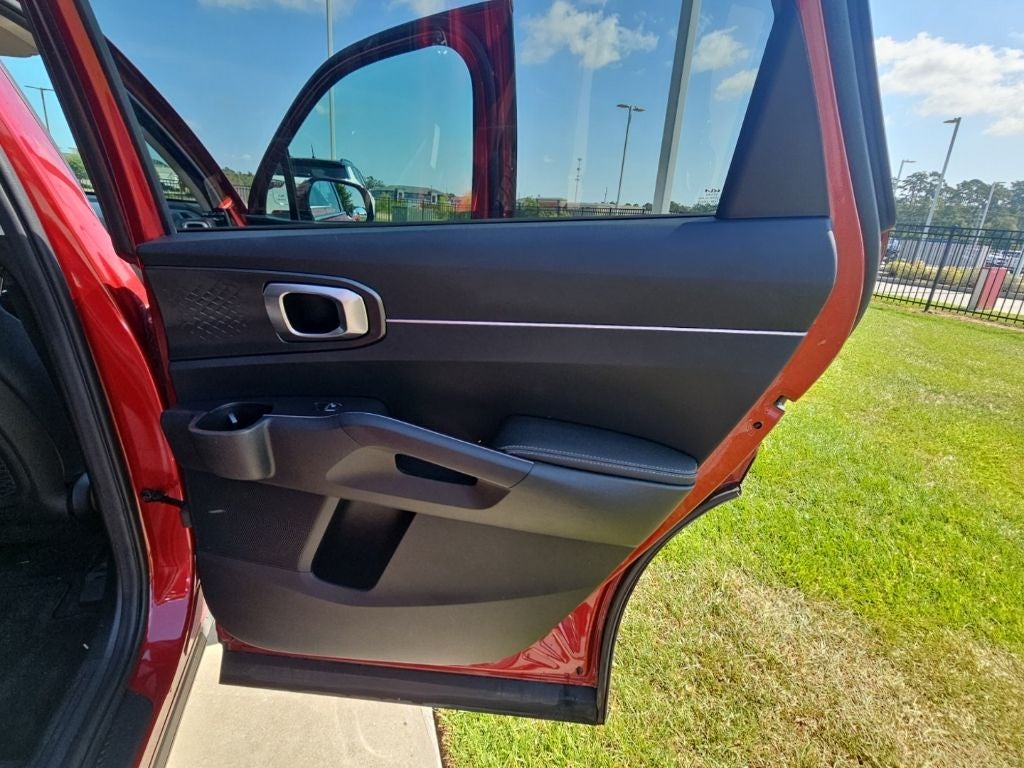 2022 Kia Sorento LX