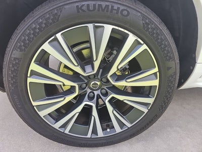 2020 Volvo XC90 T6 Momentum