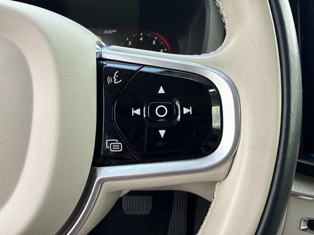 2021 Volvo XC60 T6 Inscription