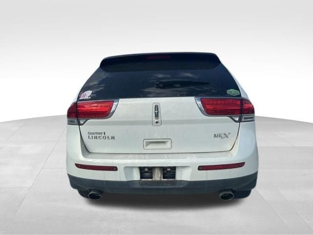 2013 Lincoln MKX Base